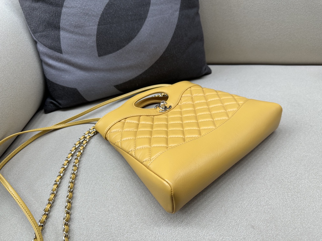 Calfskin Mini 31 Chain Shoulder Bag Handbag AS4133 Yellow